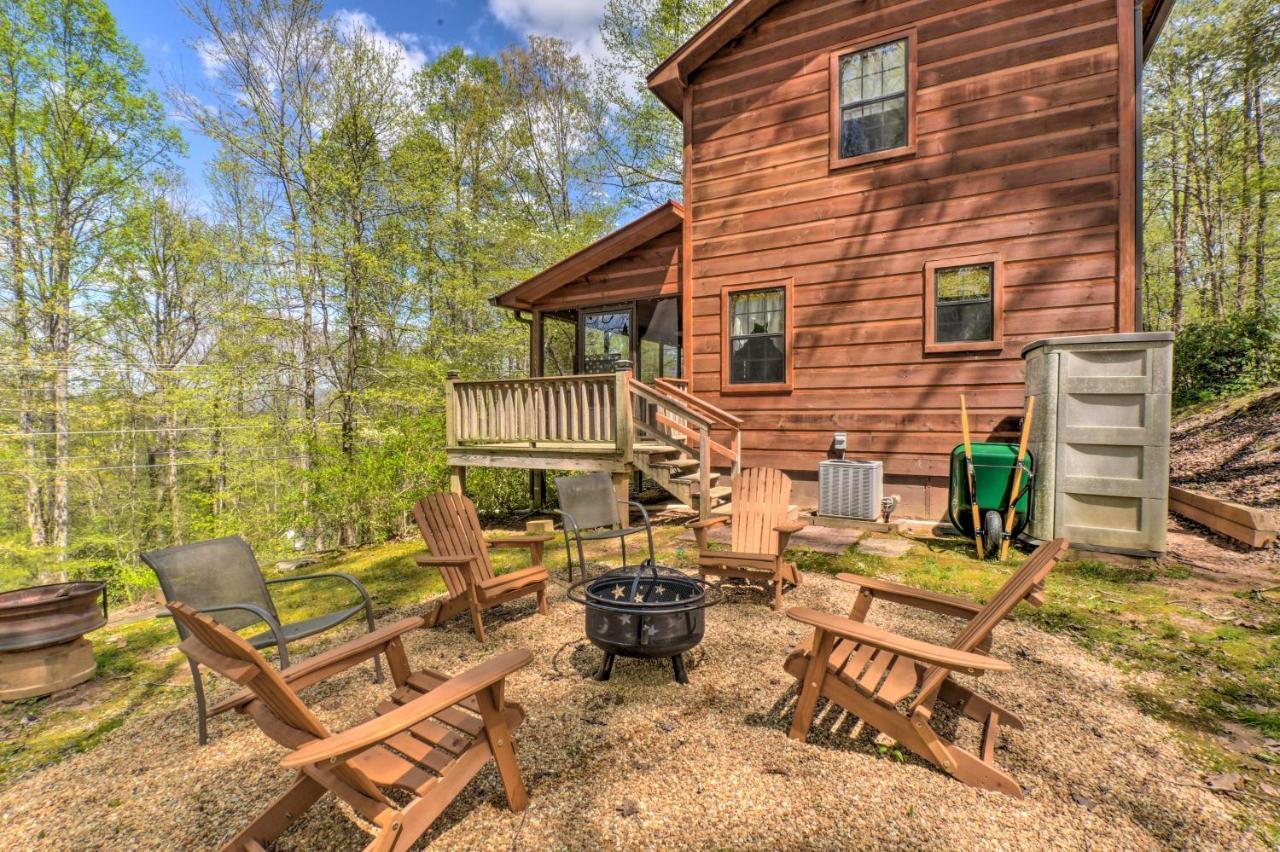 Cozy Hiawassee Cabin With Fire Pit And Mtn Views! Екстер'єр фото